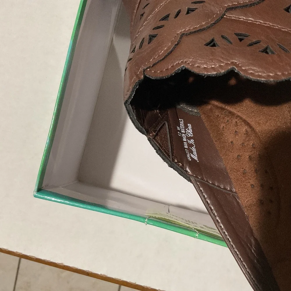 Easy Street Forever Tan Comfort Stretch Clogs Women’s 12W - Picture 5 of 7